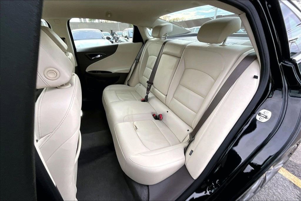 Used 2024 Chevrolet Malibu LT FWD image 24