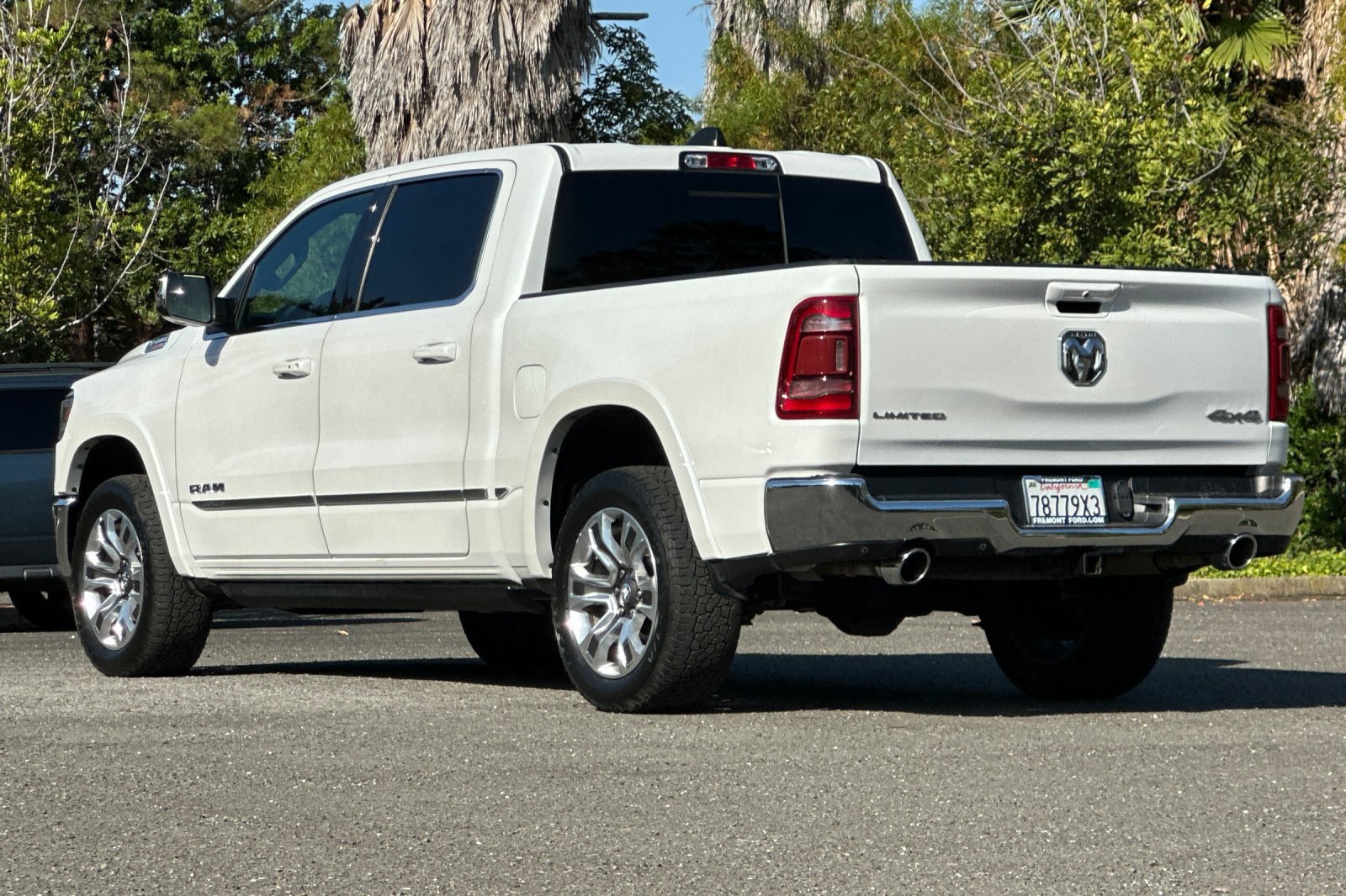 Used 2023 RAM 1500 Limited AWD/4WD image 5