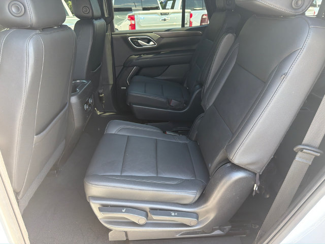 Used 2022 Chevrolet Tahoe Z71 w/ Luxury Package AWD/4WD image 23