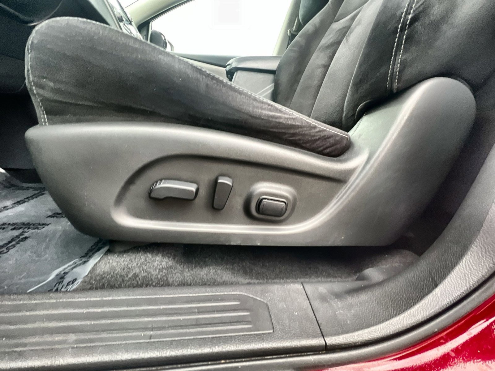 Used 2020 Nissan Murano SV image 14