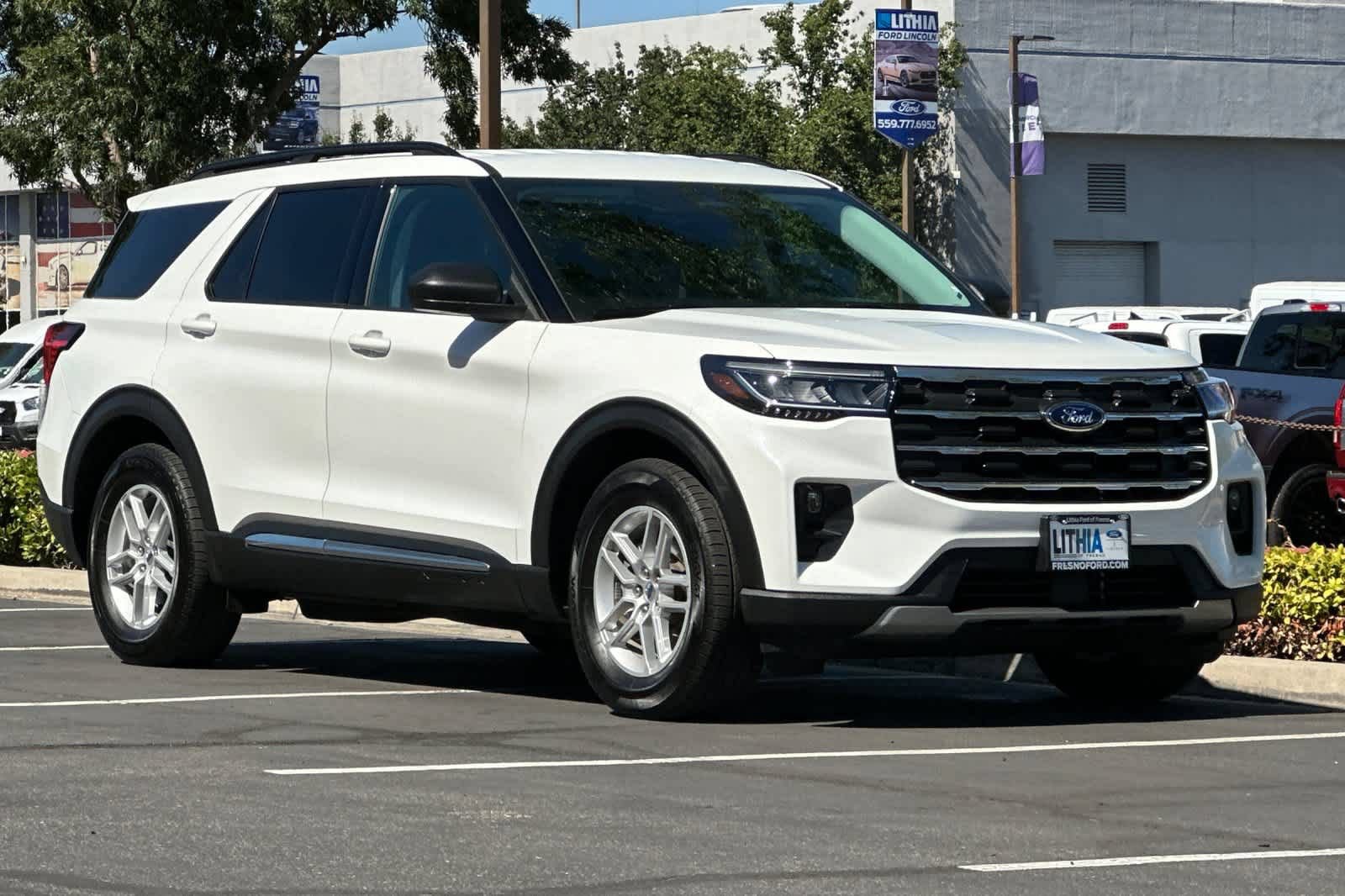 Certified 2025 Ford Explorer Active w/ Active Comfort Package RWD image 10