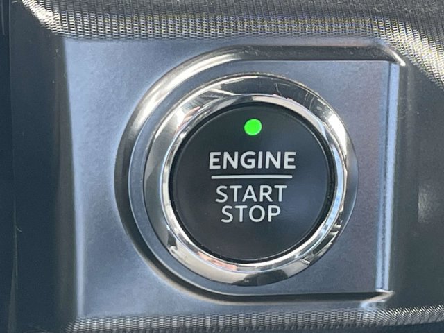 Certified 2022 Ford F150 Platinum w/ Equipment Group 701A High AWD/4WD image 28