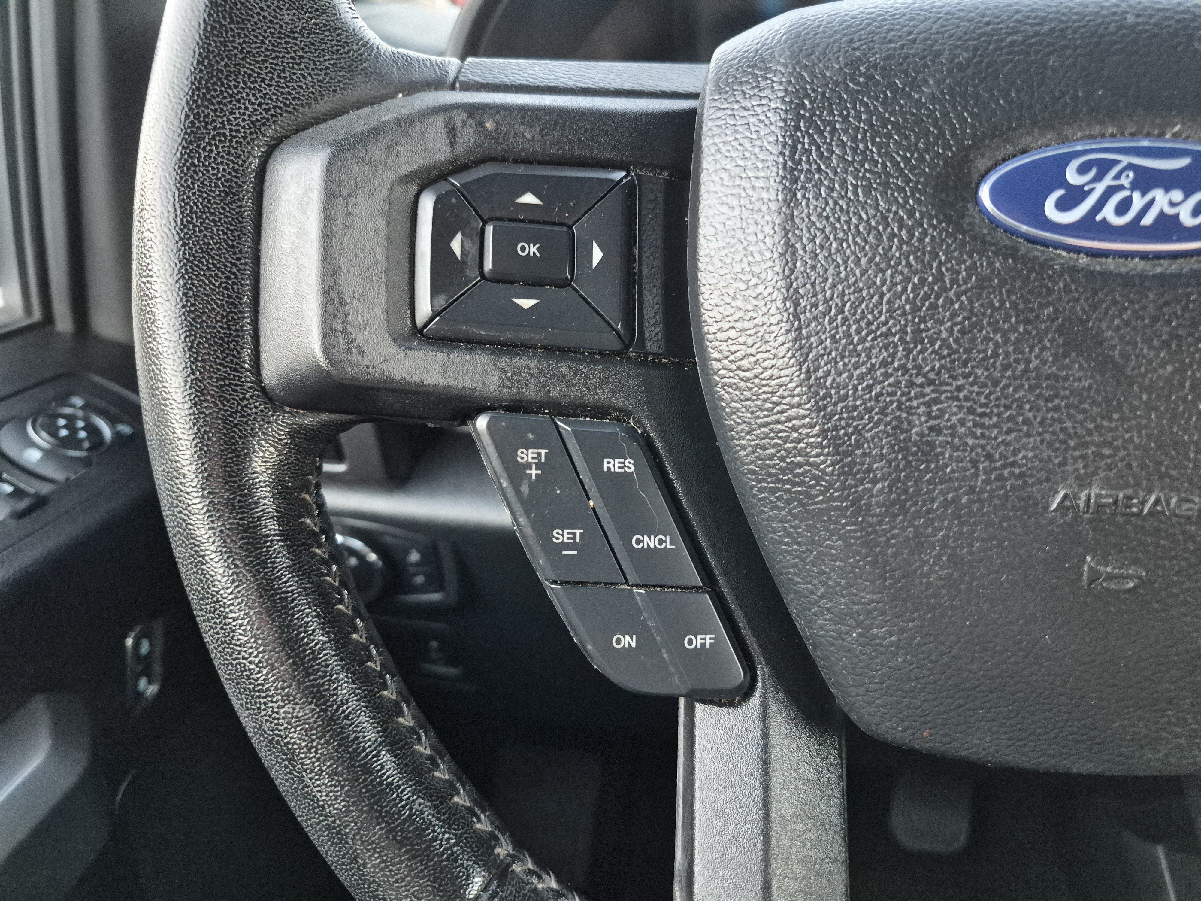 Certified 2019 Ford F150 XLT w/ Equipment Group 302A Luxury AWD/4WD image 24