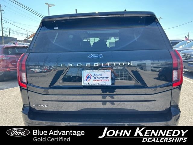Certified 2025 Ford Expedition Active AWD/4WD image 10