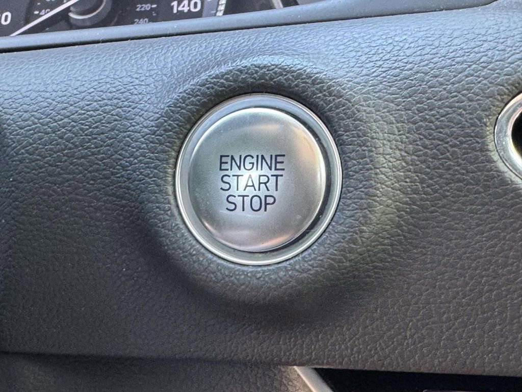 Used 2023 Hyundai Sonata SEL FWD image 14