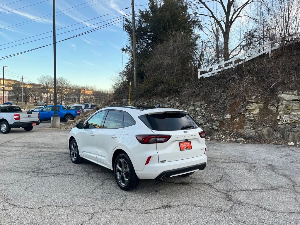 Certified 2024 Ford Escape ST-Line w/ Tech Pack #1 image 2