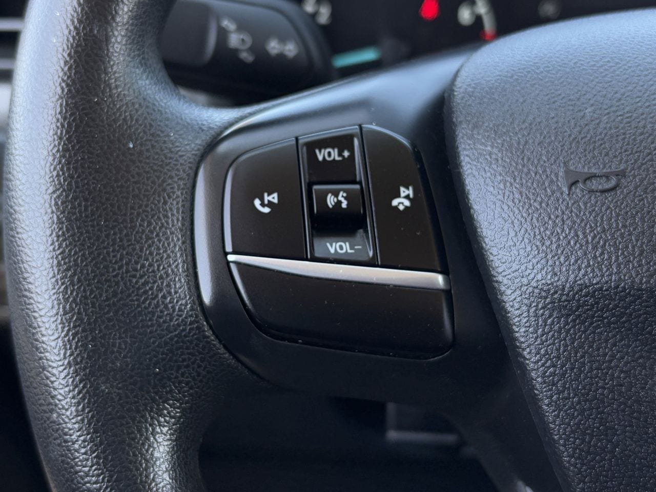 Certified 2022 Ford Maverick XL FWD image 16