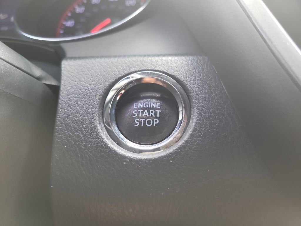 Used 2020 Toyota Camry XSE FWD image 24