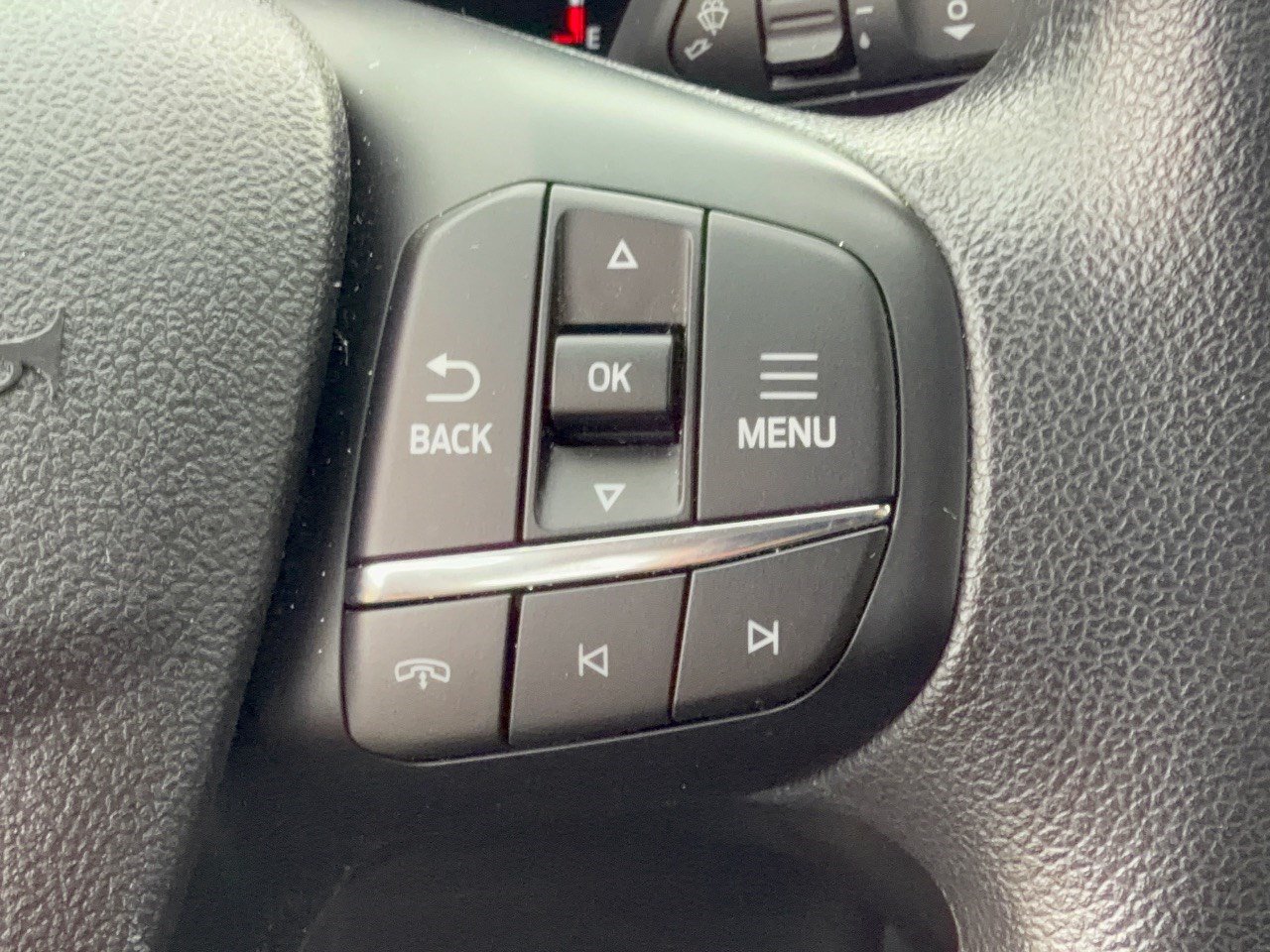 Certified 2025 Ford Escape Active FWD image 19