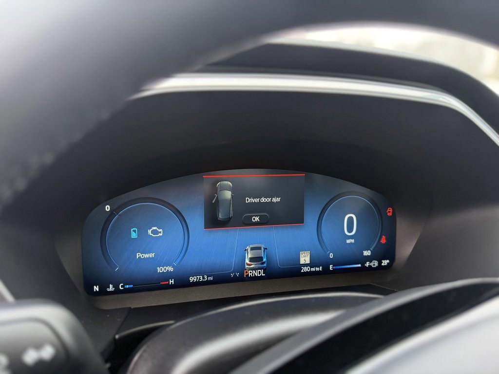 Certified 2023 Ford Escape Platinum w/ Premium Technology Package image 15