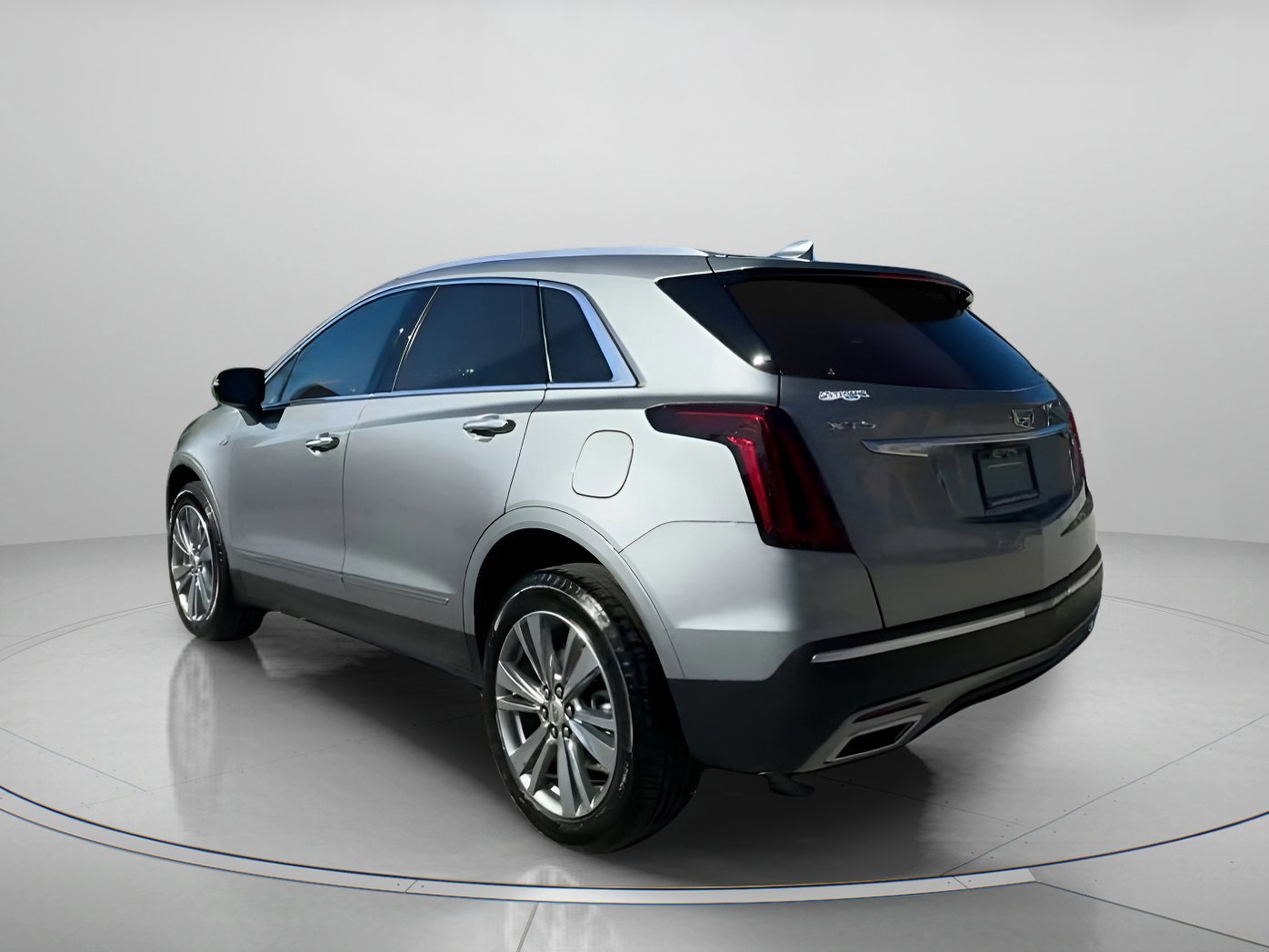 Used 2025 Cadillac XT5 Premium Luxury image 13