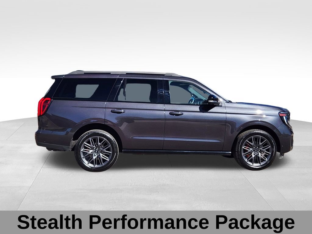 Certified 2025 Ford Expedition Platinum w/ Stealth Performance Package AWD/4WD image 3