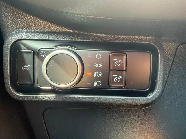 Certified 2025 Ford Explorer Active AWD/4WD image 17