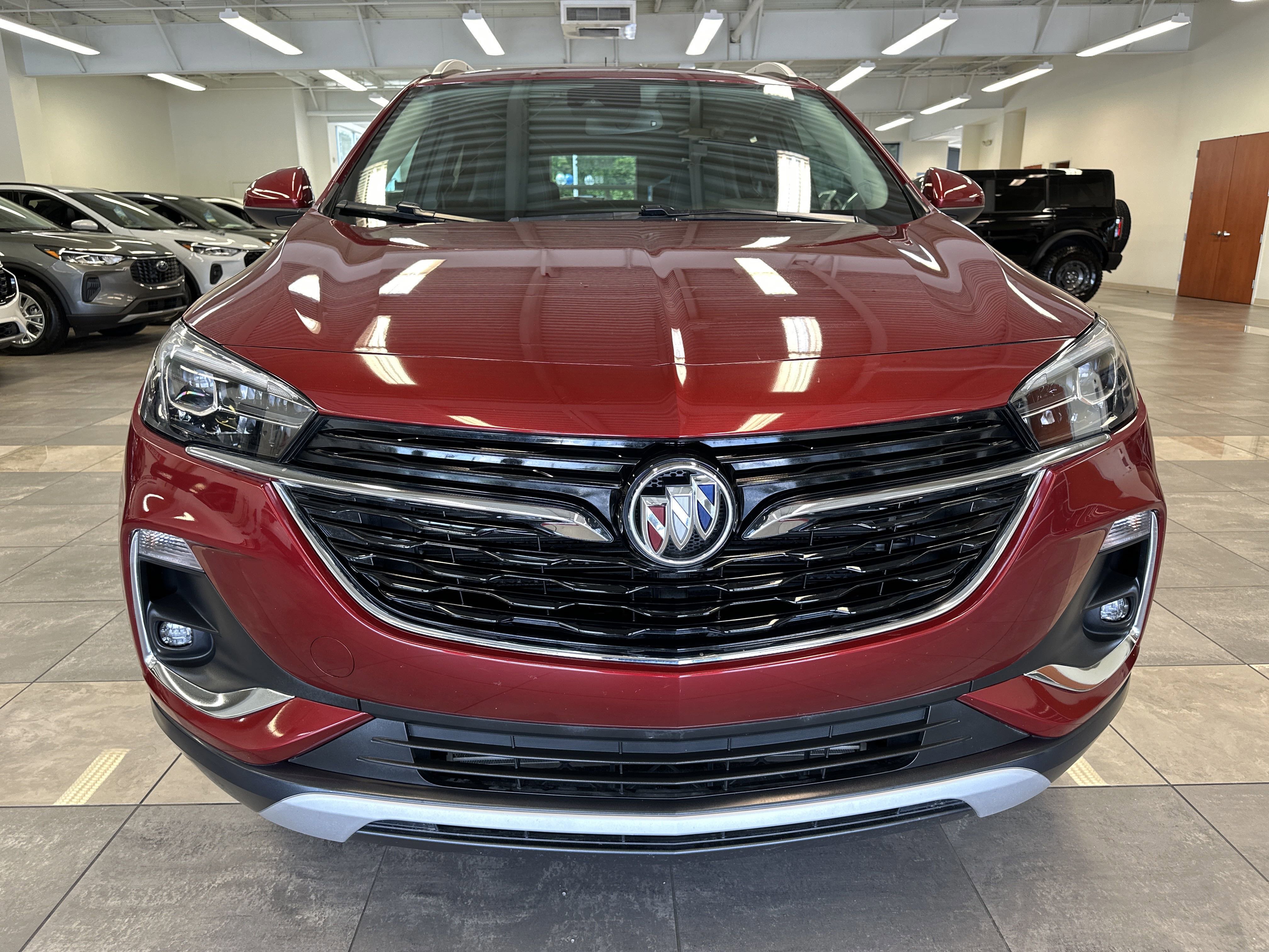 Used 2023 Buick Encore GX Essence w/ Experience Buick Package image 9