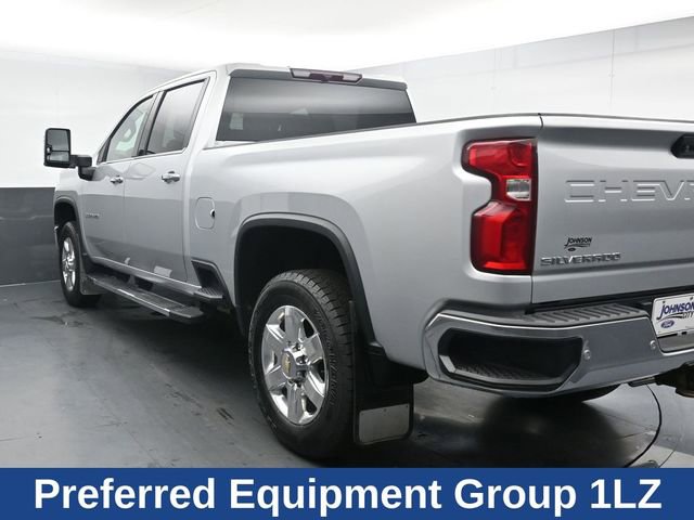 Used 2022 Chevrolet Silverado 3500 LTZ AWD/4WD image 8