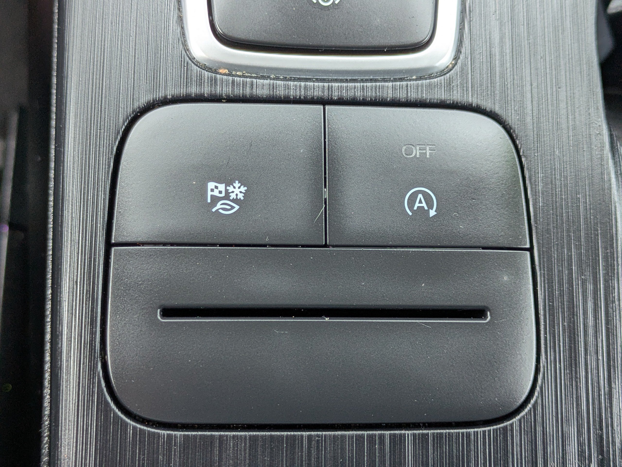 Certified 2022 Ford Escape SE FWD image 36