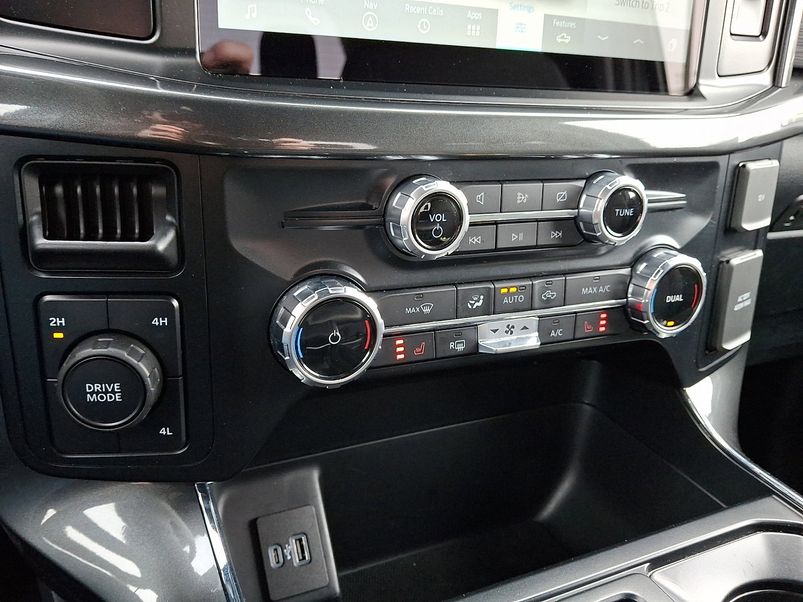 Certified 2023 Ford F150 XLT w/ Equipment Group 302A High image 18