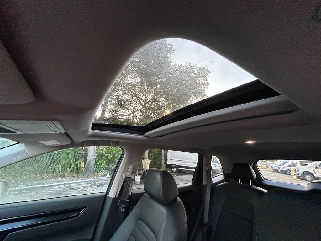 Used 2024 Honda CR-V EX-L image 10