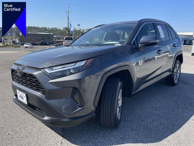 Used 2024 Toyota RAV4 XLE image 1