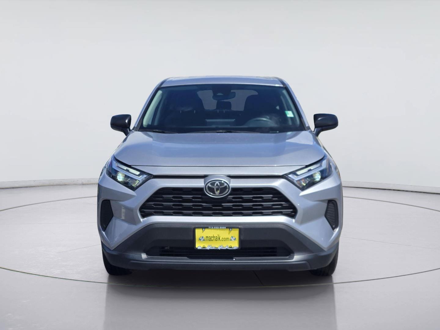 Used 2024 Toyota RAV4 LE FWD image 2