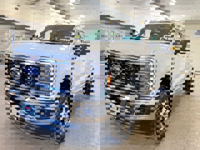 Certified 2024 Ford F350 Lariat w/ Lariat Ultimate Package image 4