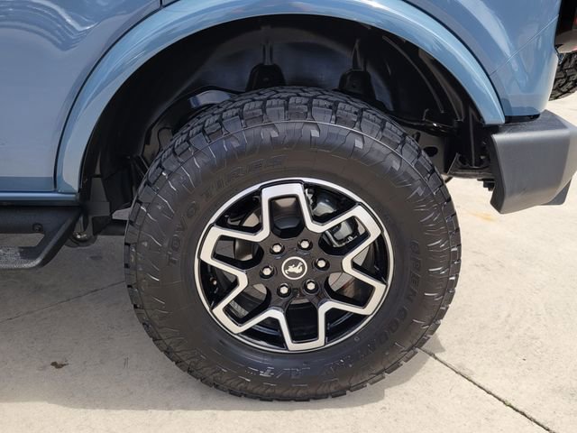 Certified 2023 Ford Bronco Outer Banks AWD/4WD image 13
