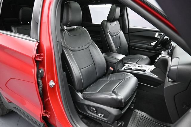 Certified 2020 Ford Explorer ST w/ ST Street Pack AWD/4WD image 40