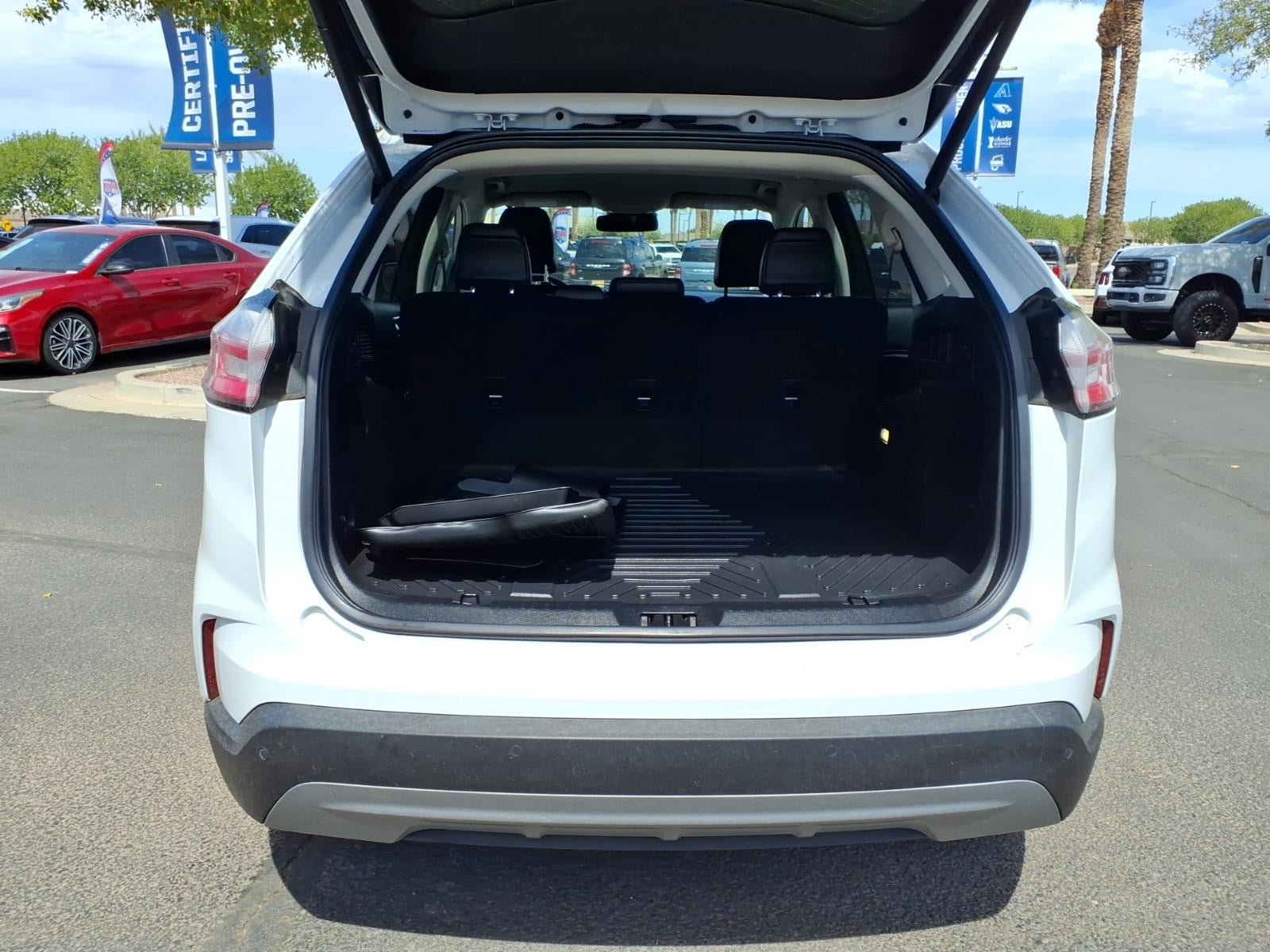 Certified 2024 Ford Edge SEL w/ Convenience Package AWD/4WD image 16