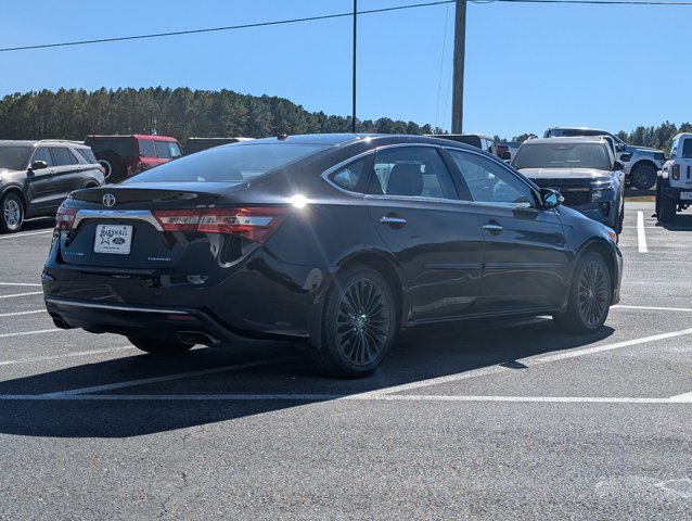 Used 2018 Toyota Avalon Touring FWD image 5