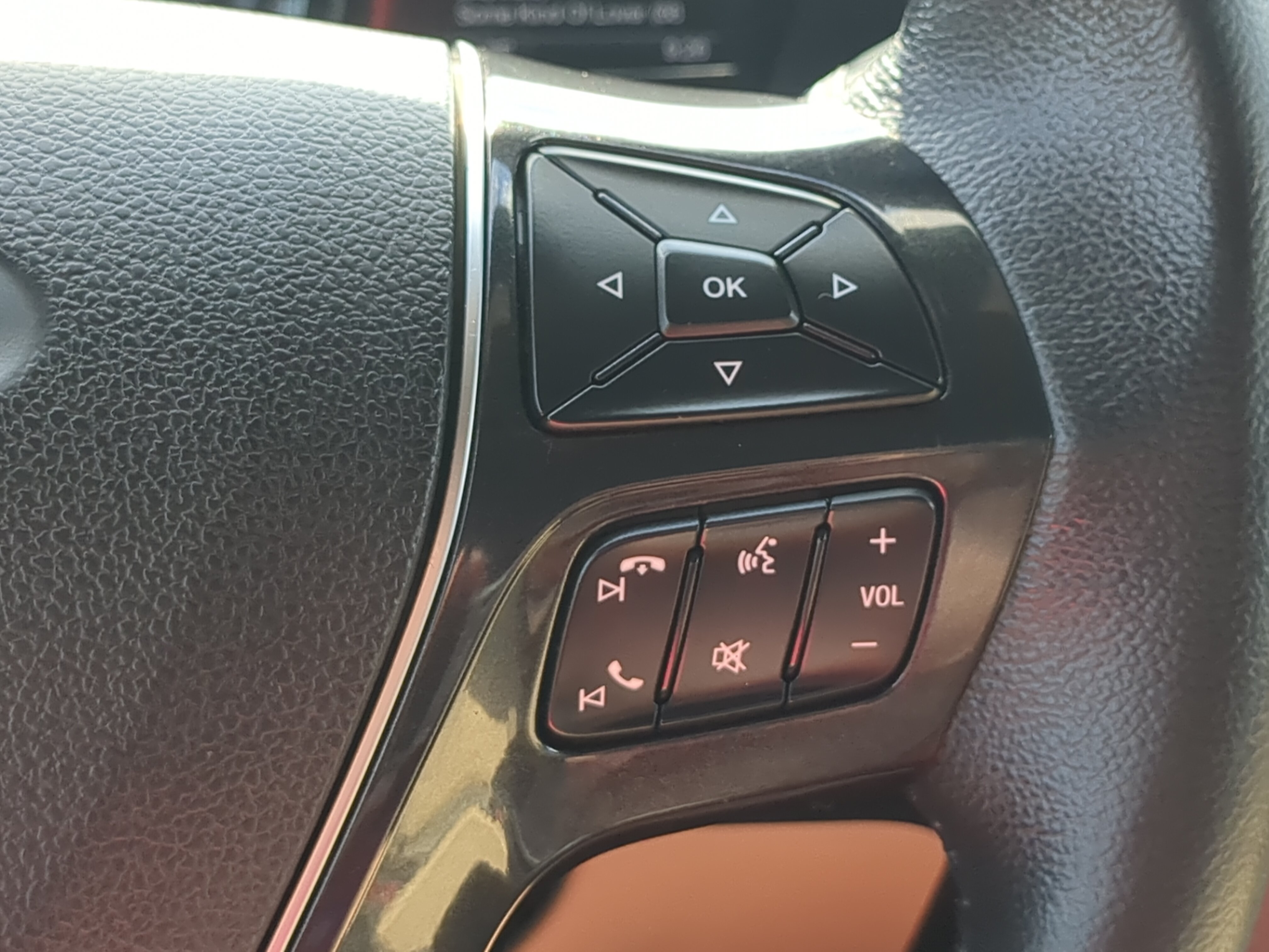 Certified 2017 Ford Explorer Limited FWD image 24
