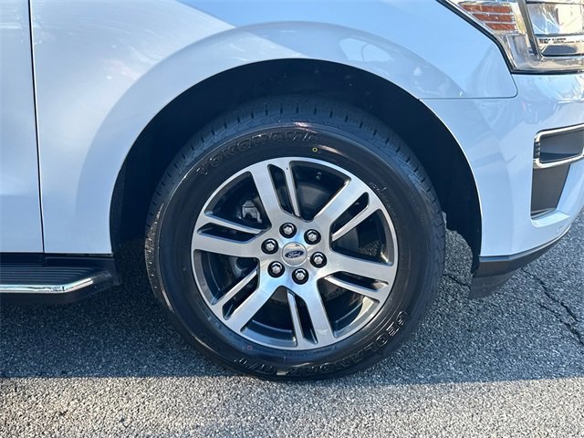 Certified 2023 Ford Expedition Limited image 12