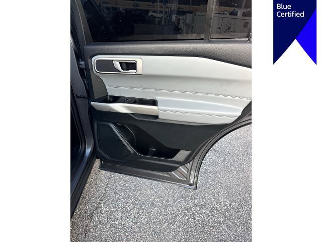 Certified 2023 Ford Explorer XLT w/ Equipment Group 202A AWD/4WD image 8