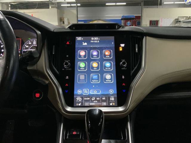 Used 2021 Subaru Outback Limited image 11