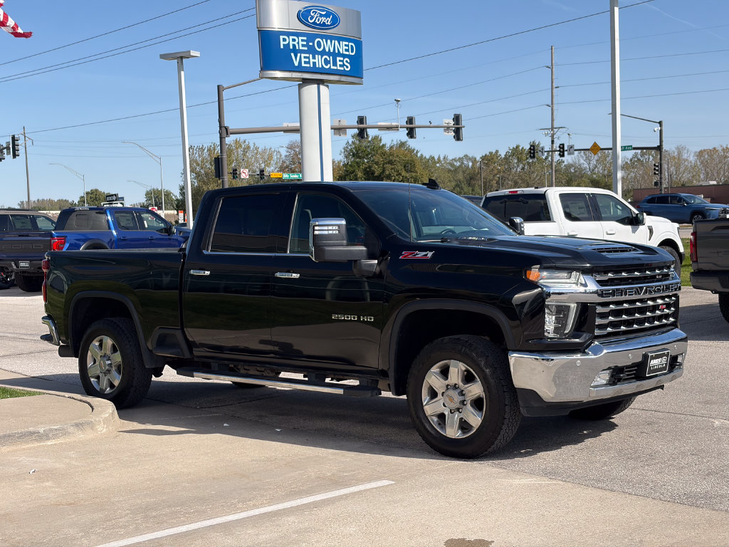 Used 2023 Chevrolet Silverado 2500 LTZ w/ LTZ Plus Package AWD/4WD image 7