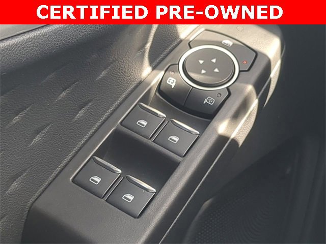 Certified 2020 Ford Escape SE image 24