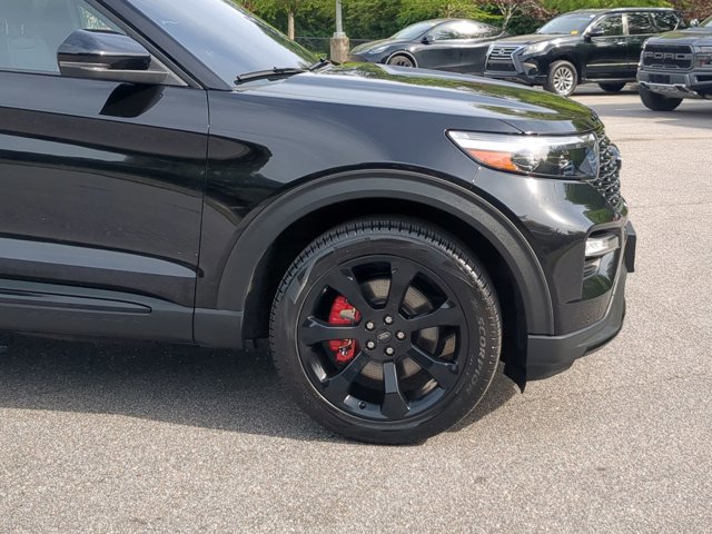 Certified 2024 Ford Explorer ST w/ Equipment Group 401A AWD/4WD image 11