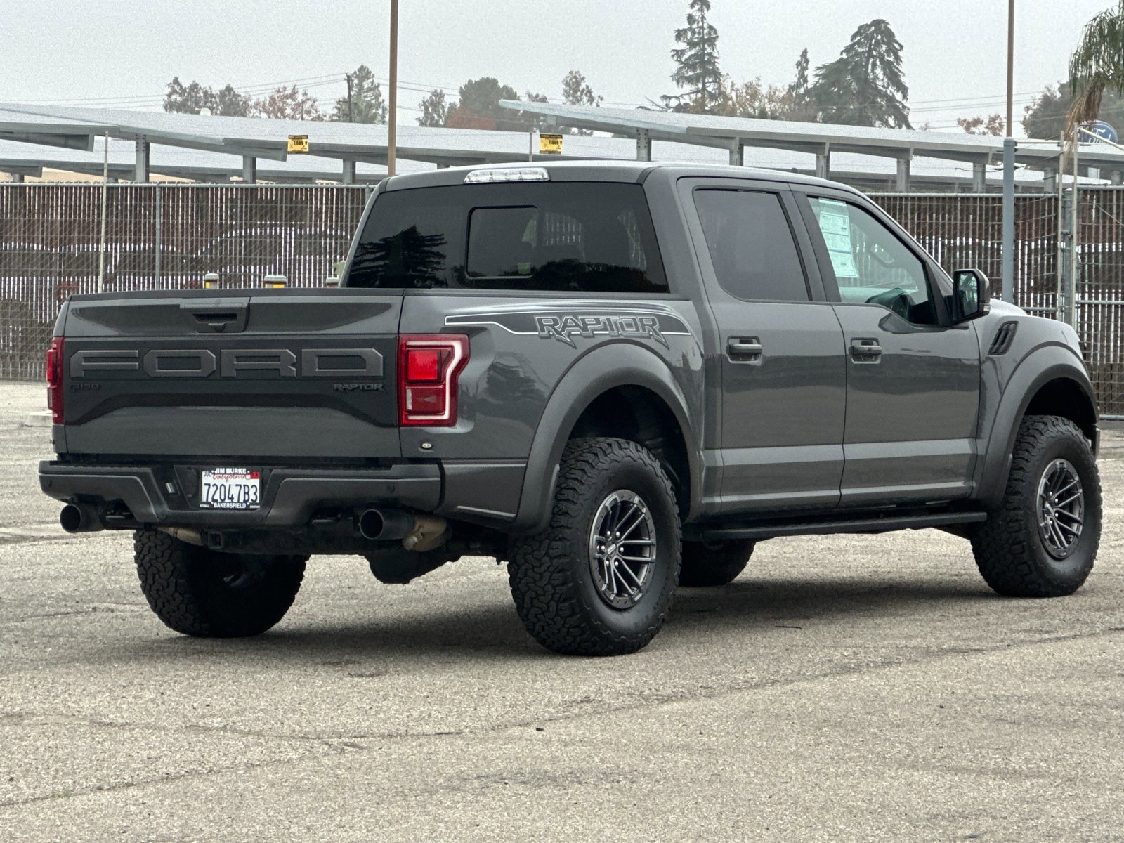Certified 2020 Ford F150 Raptor w/ Equipment Group 802A Luxury image 4