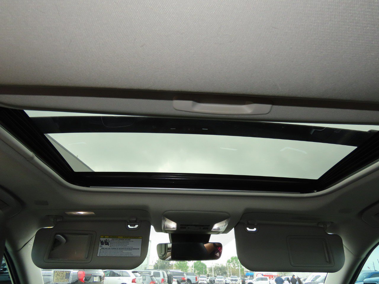 Used 2023 Toyota RAV4 Limited image 23