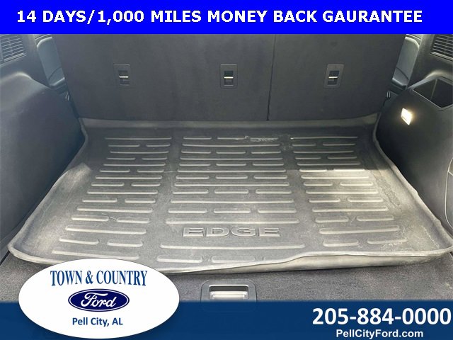 Certified 2024 Ford Edge SE w/ Black Appearance Package image 21