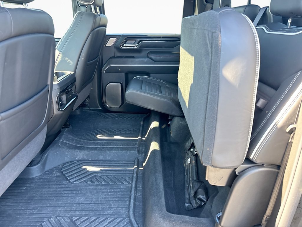 Used 2025 GMC Sierra 2500 AT4X w/ AT4X AEV Edition AWD/4WD image 20