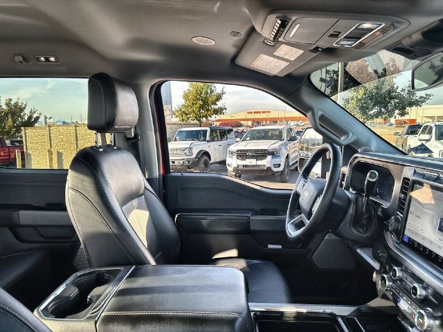 Certified 2023 Ford F250 Lariat w/ Lariat Ultimate Package AWD/4WD image 17