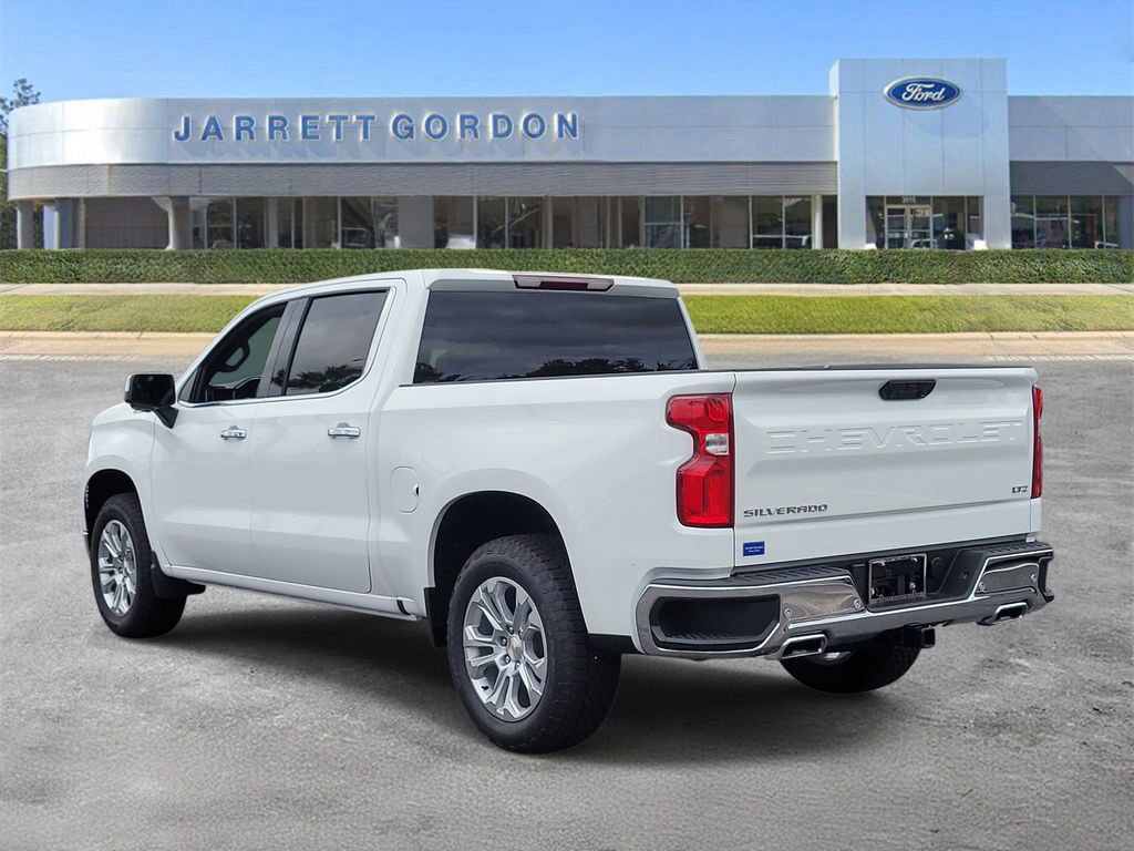 Used 2026 Chevrolet Silverado 1500 LTZ image 2
