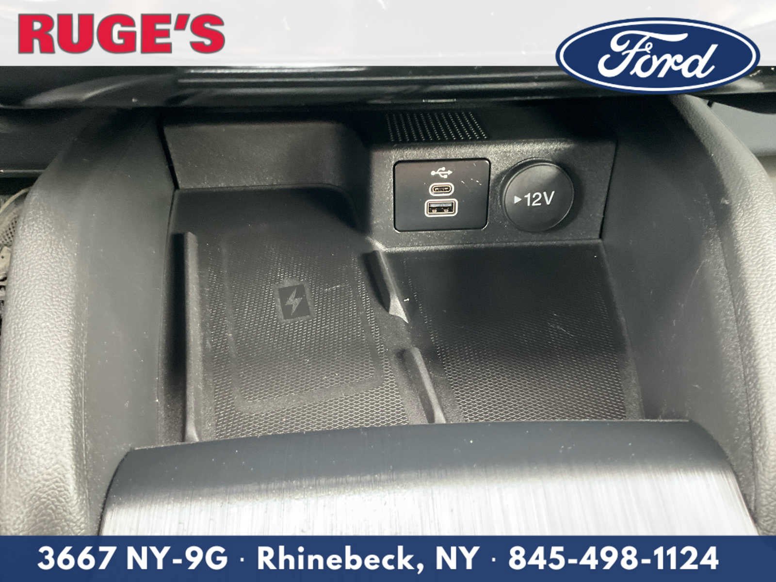 Certified 2024 Ford Escape Platinum w/ Premium Technology Package AWD/4WD image 23