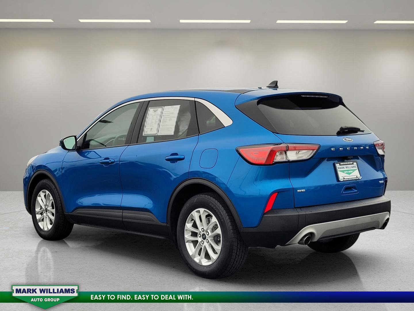 Certified 2020 Ford Escape SE image 3