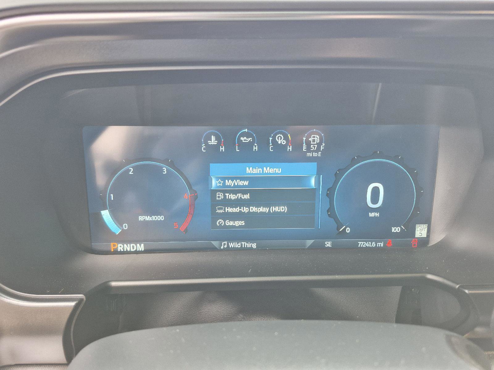 Certified 2024 Ford F250 Platinum w/ FX4 Off-Road Package image 19