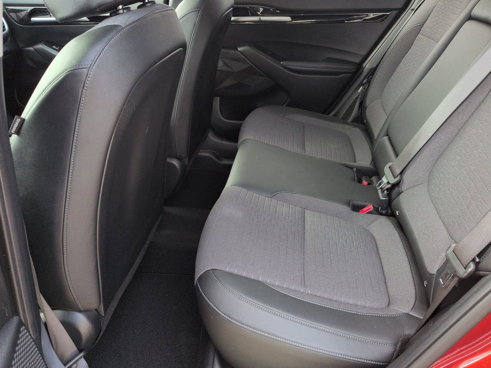 Used 2023 Kia Seltos S image 40