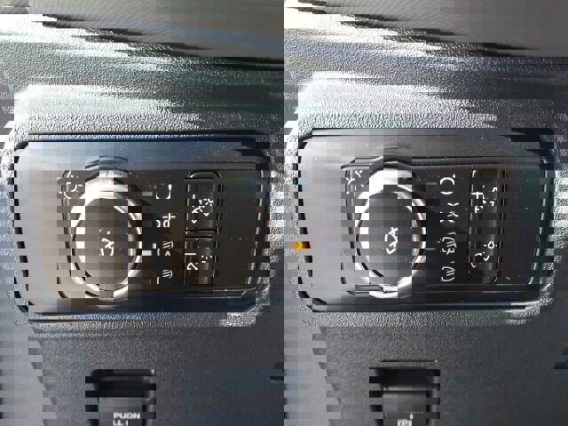 Certified 2023 Ford Bronco Black Diamond image 16