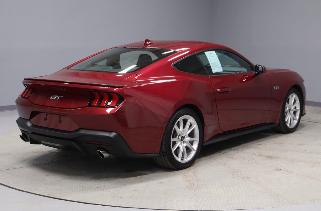 Certified 2025 Ford Mustang GT Premium image 5