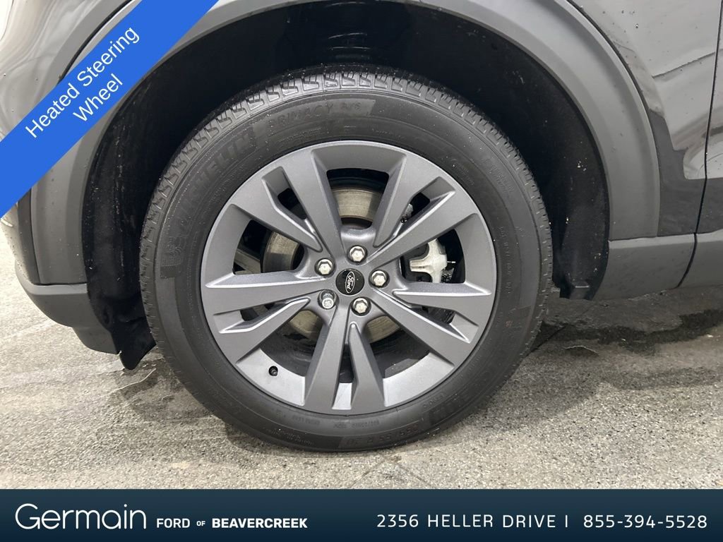 Certified 2023 Ford Explorer XLT w/ Equipment Group 202A image 9