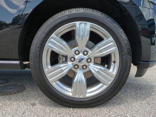 Certified 2023 Ford Expedition Max Platinum RWD image 11